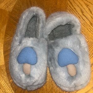 Cozy Gray with mushroom design slippers